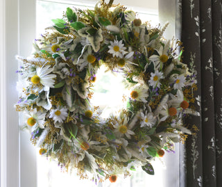 Faux Daisies Wreath