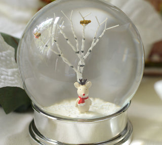Winter Reindeer Snow Globe