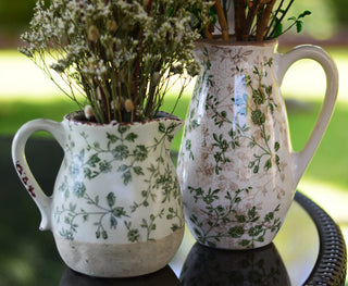 Vintage-look round jug in smaller size