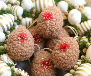 Soft Textured Easter Egg – Warm Neutral Hanging Spring Decoration