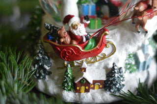Musical Santa Flying Sleigh Snow globe