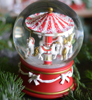 Musical Merry Go Round Snow globe