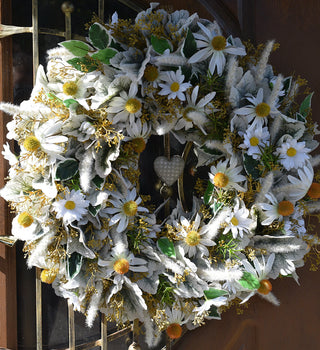 Faux Daisies Wreath