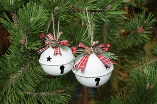 Set of two vintage-style metal Christmas  bells