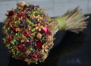 Vintage bouquet in red and green