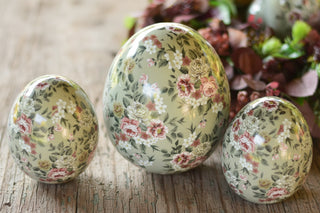 Vintage-Style Ceramic Eggs