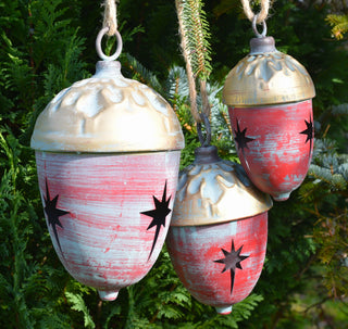 Set of 3 Acorn Bells in two colours
